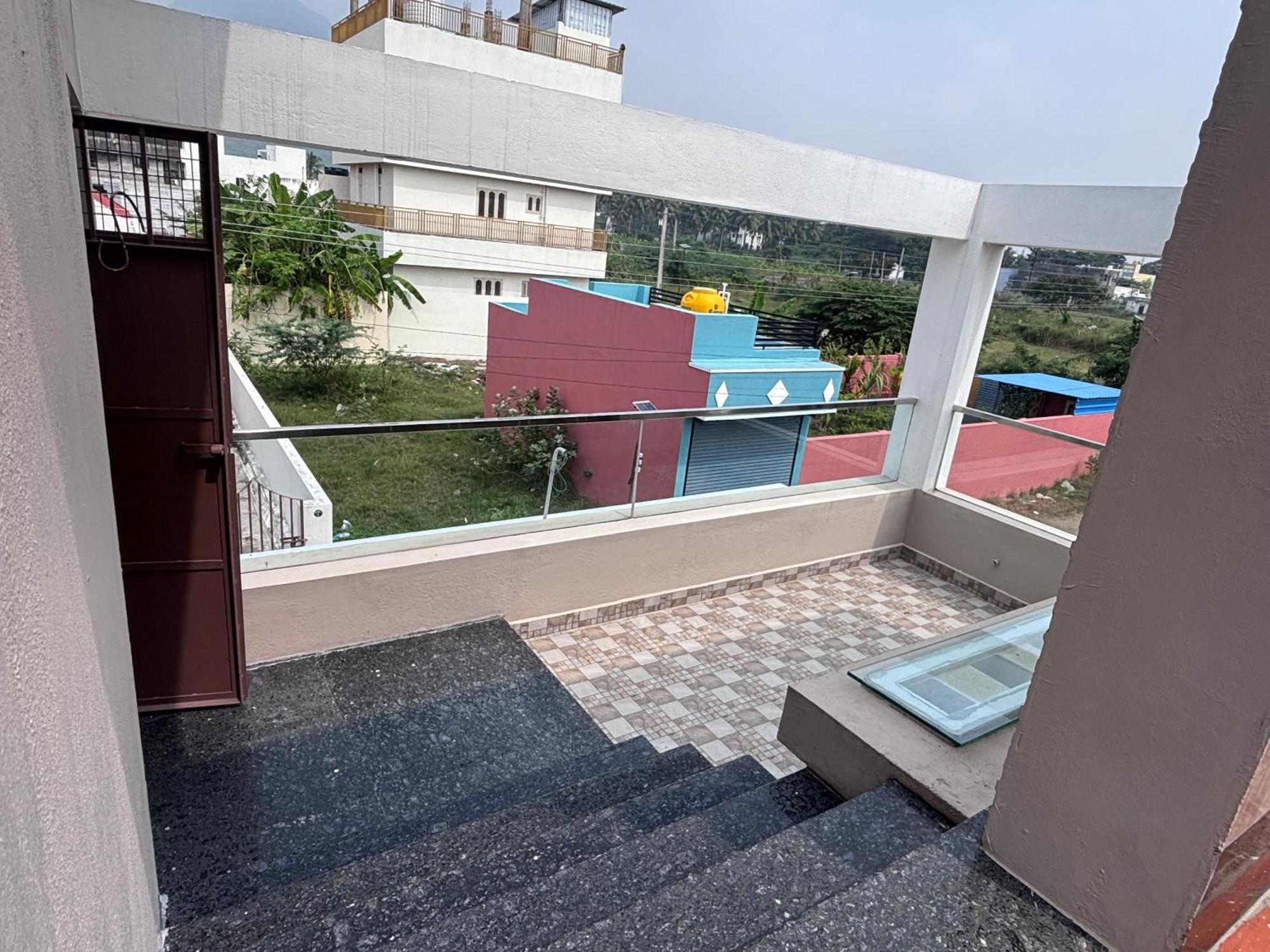Jo'S Homestay Tiruvannāmalai Dış mekan fotoğraf